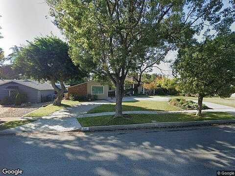 Lynoak, CLAREMONT, CA 91711