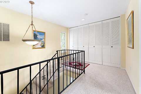 Oakhill, PORTLAND, OR 97224