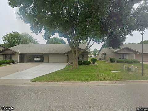 Pringle, HASTINGS, MN 55033