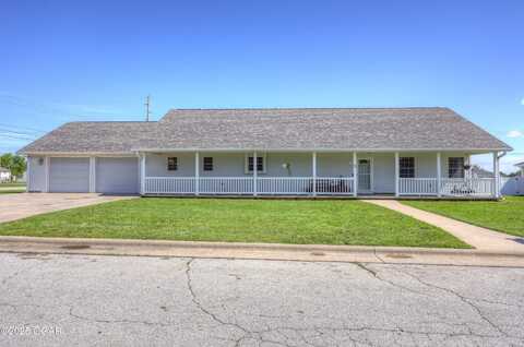 707 Lexie Lane, Carthage, MO 64836