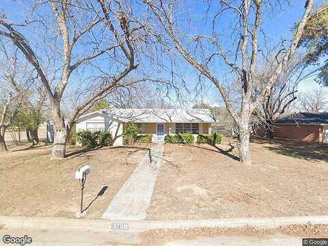 16Th, BROWNWOOD, TX 76801
