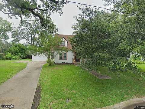 10Th, CAMERON, TX 76520