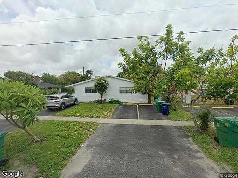 15Th, LAUDERHILL, FL 33313