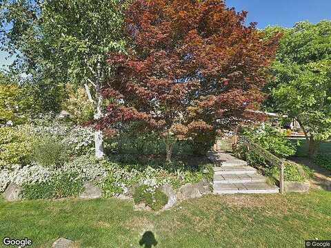86Th, MEDINA, WA 98039