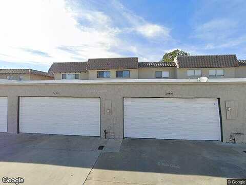Avenida Dorena, NEWHALL, CA 91321