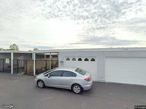 Boussock, OCEANSIDE, CA 92057
