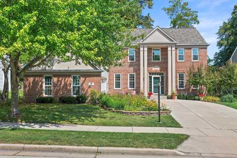 Keri, WAUKESHA, WI 53188