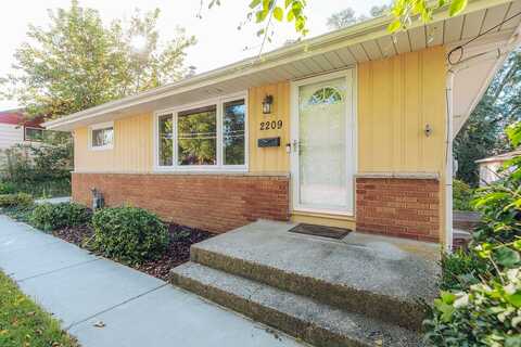 Sunkist, WAUKESHA, WI 53188