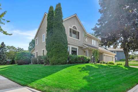 Erin, WAUKESHA, WI 53188
