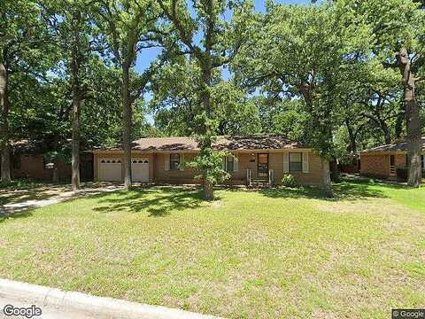 Lavender, ARLINGTON, TX 76013