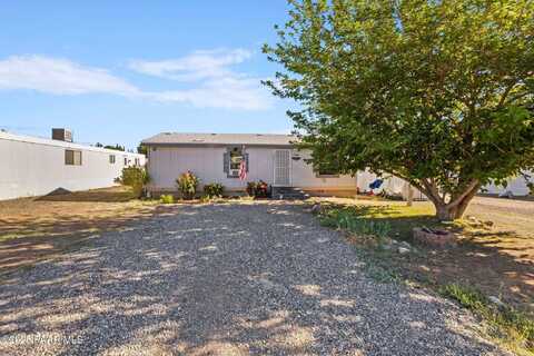 17068 E Lakeview Drive, Mayer, AZ 86333