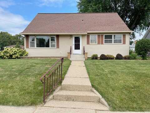 6Th, WAUNAKEE, WI 53597