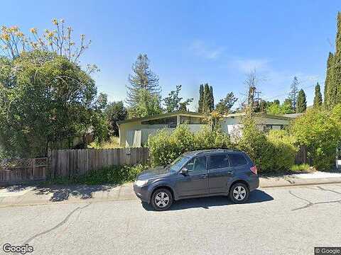 Holly, SAN RAFAEL, CA 94903