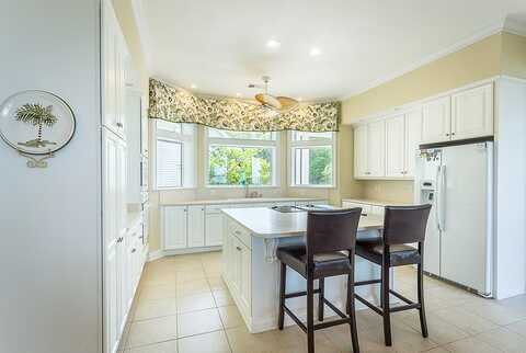 Magnolia Bay, EASTPOINT, FL 32328
