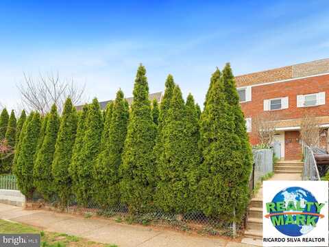 Kirkwood, PHILADELPHIA, PA 19114