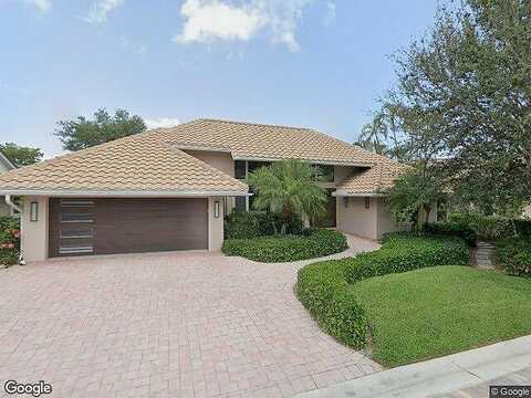 Pine Village, NAPLES, FL 34108