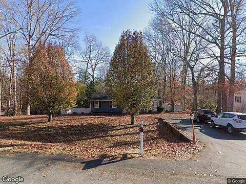 Dunivan, RUSTBURG, VA 24588