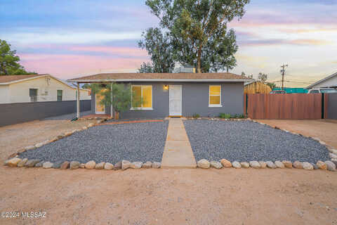Helen, TUCSON, AZ 85712