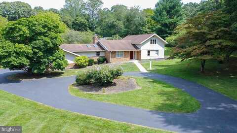 Ring, CHADDS FORD, PA 19317