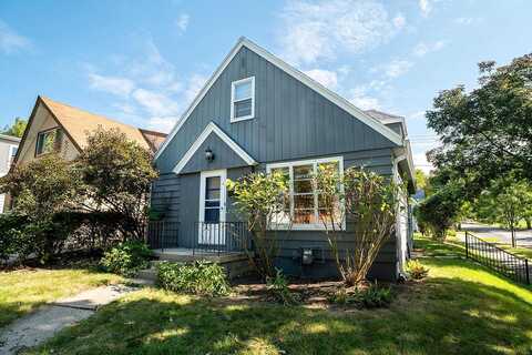 73Rd, MILWAUKEE, WI 53210