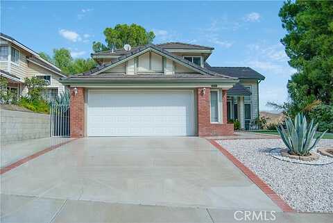 Cloverleaf, CASTAIC, CA 91384
