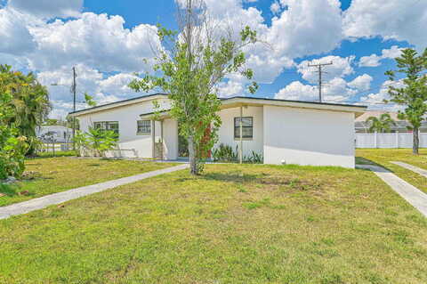 Ambrose, PORT CHARLOTTE, FL 33952