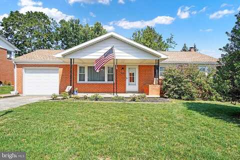 White, YORK, PA 17404