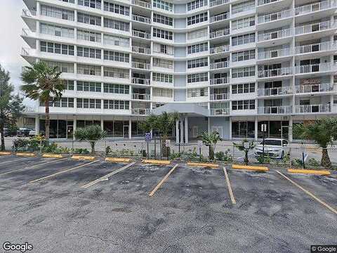 Ocean, HALLANDALE BEACH, FL 33009