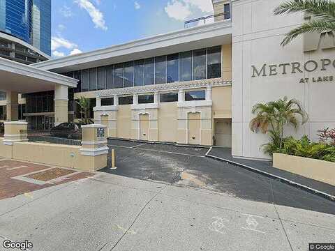 E Washington St, Orlando, FL 32801