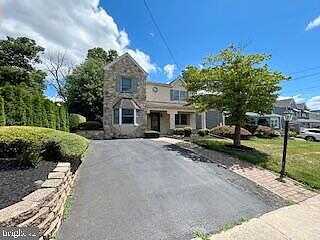 Mount Pleasant, AMBLER, PA 19002