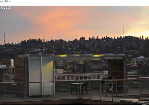 Nw Irving St, Portland, OR 97209