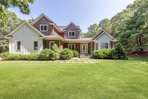 87 Old Sag Harbor Rd, Sag Harbor, NY 11963