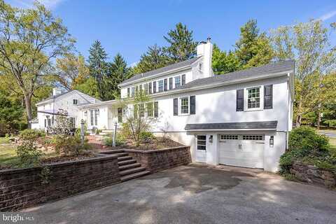 Hopwood, COLLEGEVILLE, PA 19426