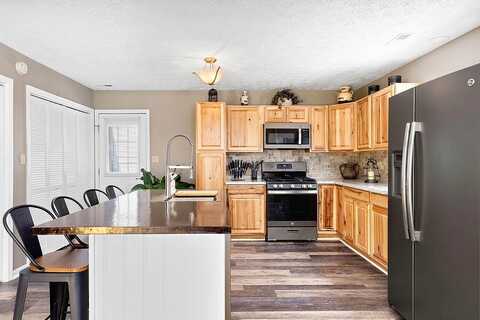 Hemlock, WAYNESBORO, VA 22980