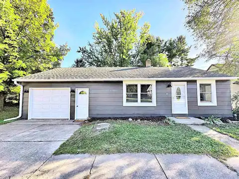 Dodge, CLINTONVILLE, WI 54929