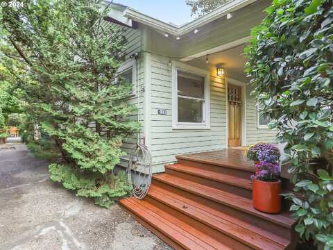 30Th, PORTLAND, OR 97219