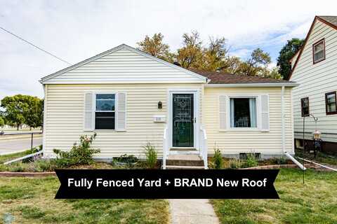 12Th, MOORHEAD, MN 56560