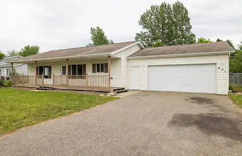 Lindy, PARK RAPIDS, MN 56470