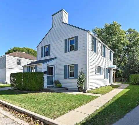 Berry, GREENDALE, WI 53129