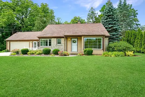 Lilly, BROOKFIELD, WI 53005