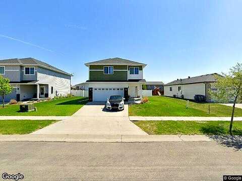 26Th, MOORHEAD, MN 56560