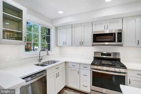 Mount Eagle, ALEXANDRIA, VA 22302