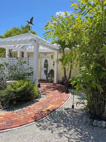 Zane Grey Creek, LONG KEY, FL 33001