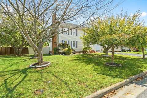 Barrens Village, ROANOKE, VA 24019