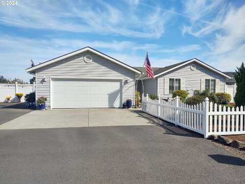 Matzen, SAINT HELENS, OR 97051