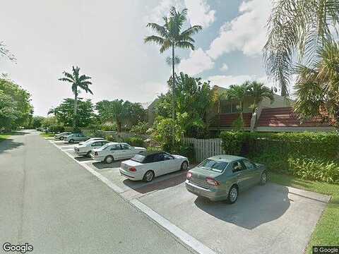 81St, MIAMI, FL 33143