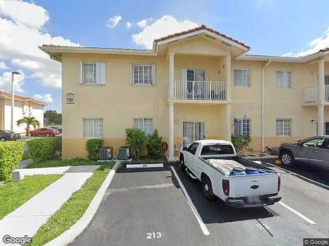 179Th, HIALEAH, FL 33015