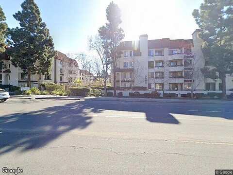 Friars, SAN DIEGO, CA 92110