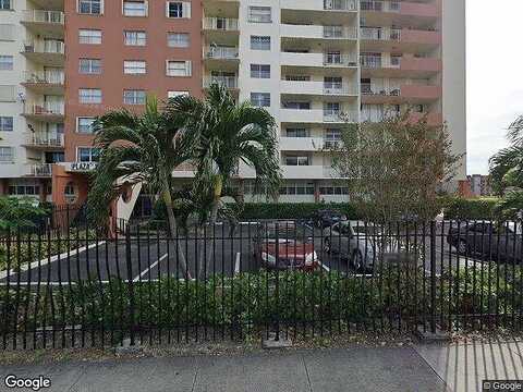 18Th, HIALEAH, FL 33012
