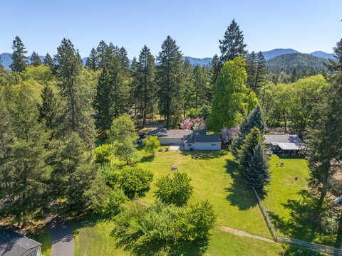 Hubbard, GRANTS PASS, OR 97527